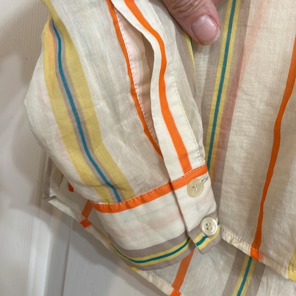 BCBG Maxazria Gibson Button Down Shirt Size XXS - Picture 3 of 8